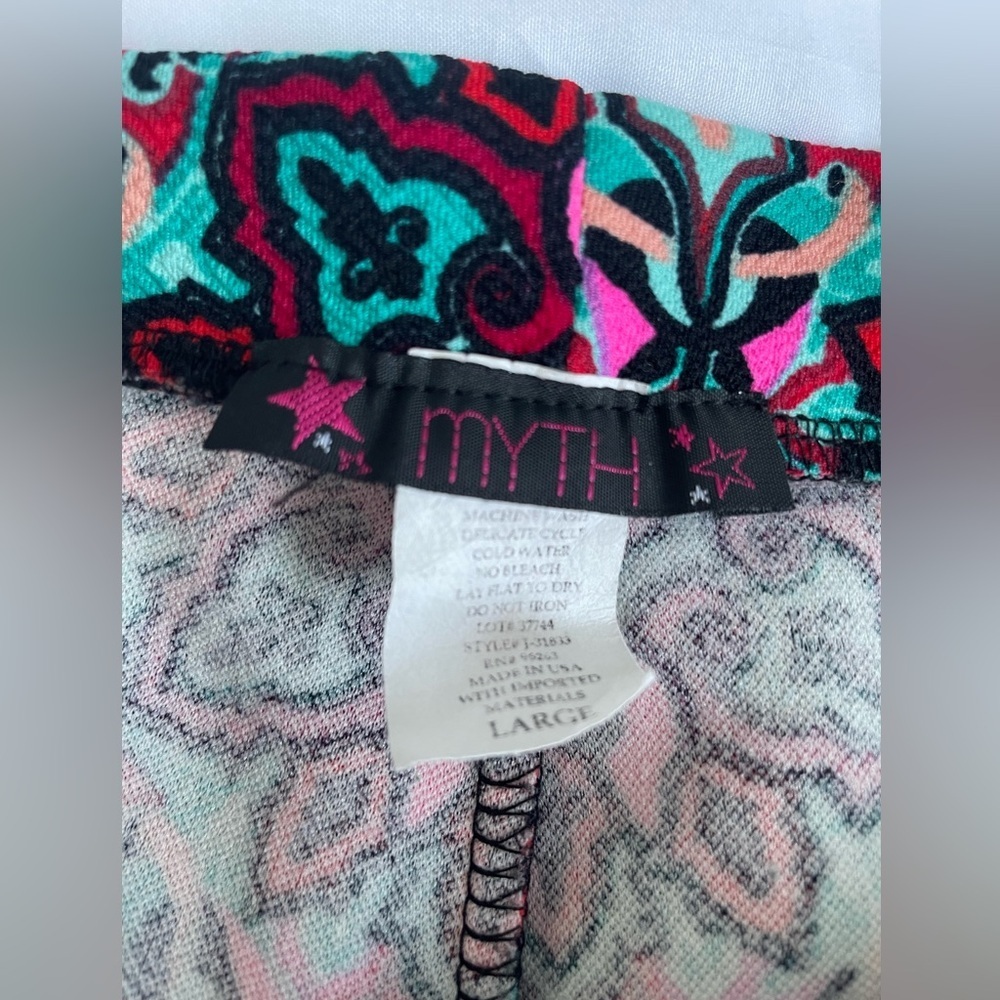 Vibrant Patterned Leggings - Picture 6 of 6